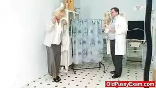 ولدينيكامهفىالحمام