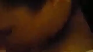 زوجة قرنية يبتلع.